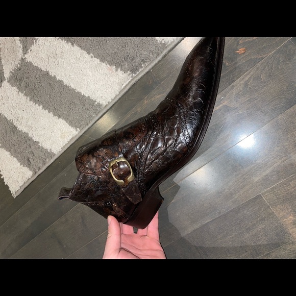 Jo Ghost Dress Shoes - Picture 2 of 6